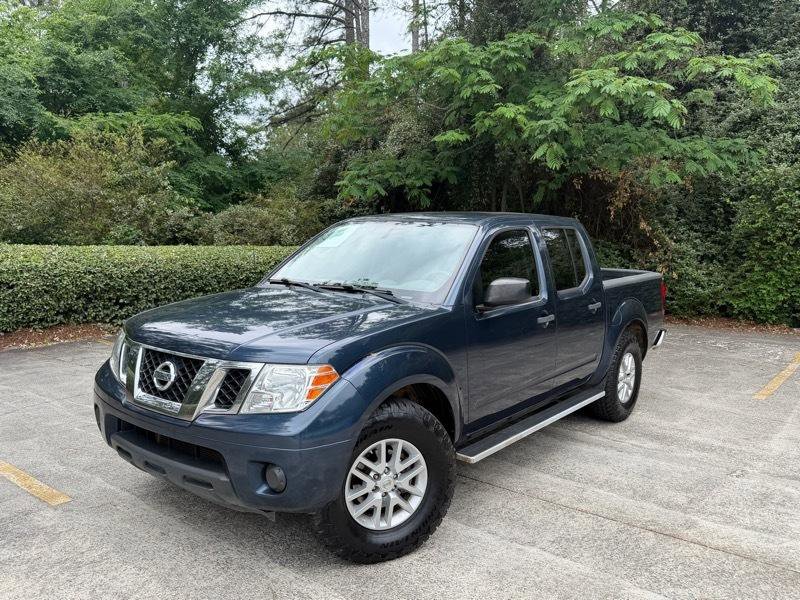 Used 2019 Nissan Frontier SV RWD image 2