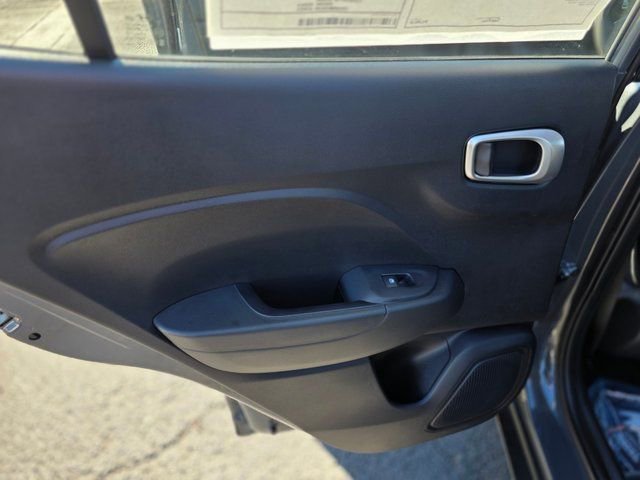 New 2026 Hyundai Venue SE FWD image 16