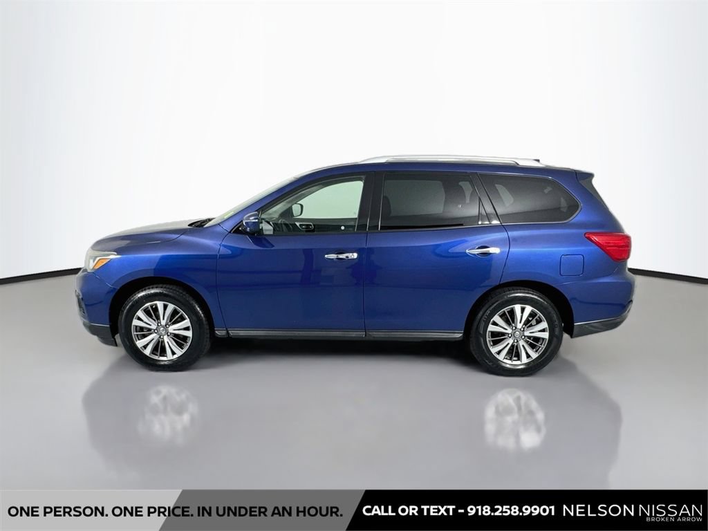 Used 2019 Nissan Pathfinder SV AWD/4WD image 7