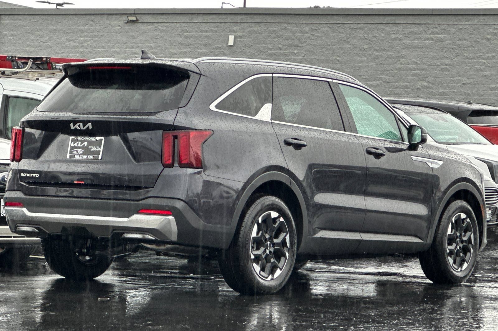 New 2026 Kia Sorento S FWD image 4