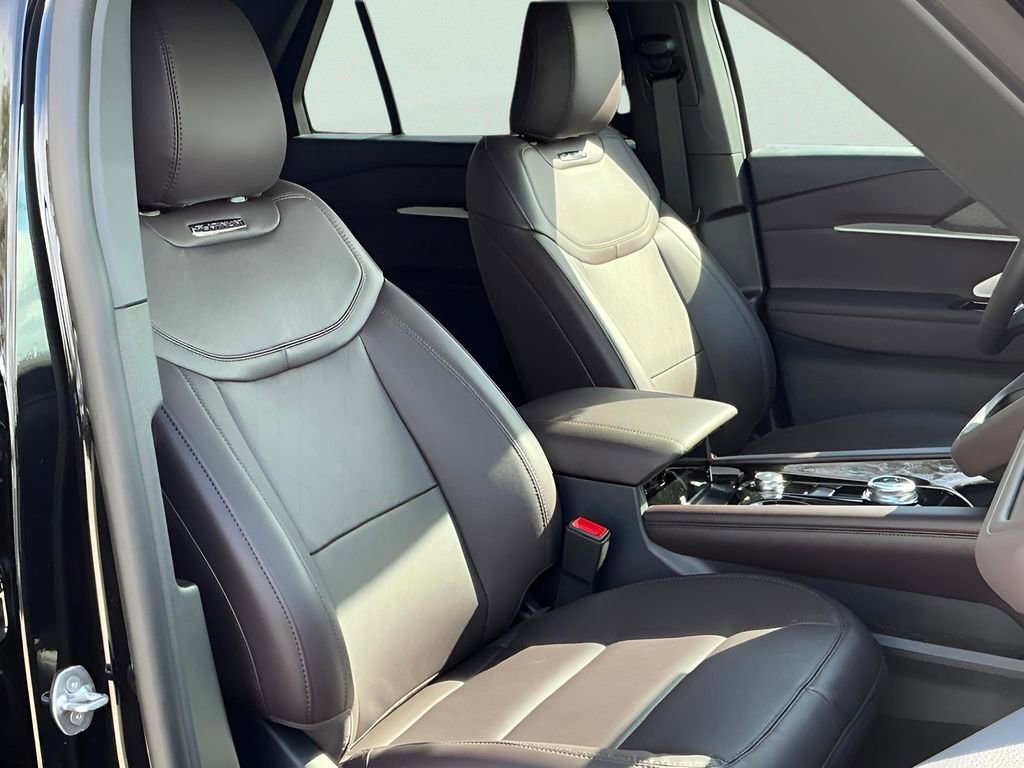 New 2026 Ford Explorer Platinum RWD image 15