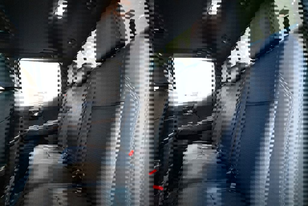 Certified 2023 Toyota Tacoma TRD Off-Road image 37