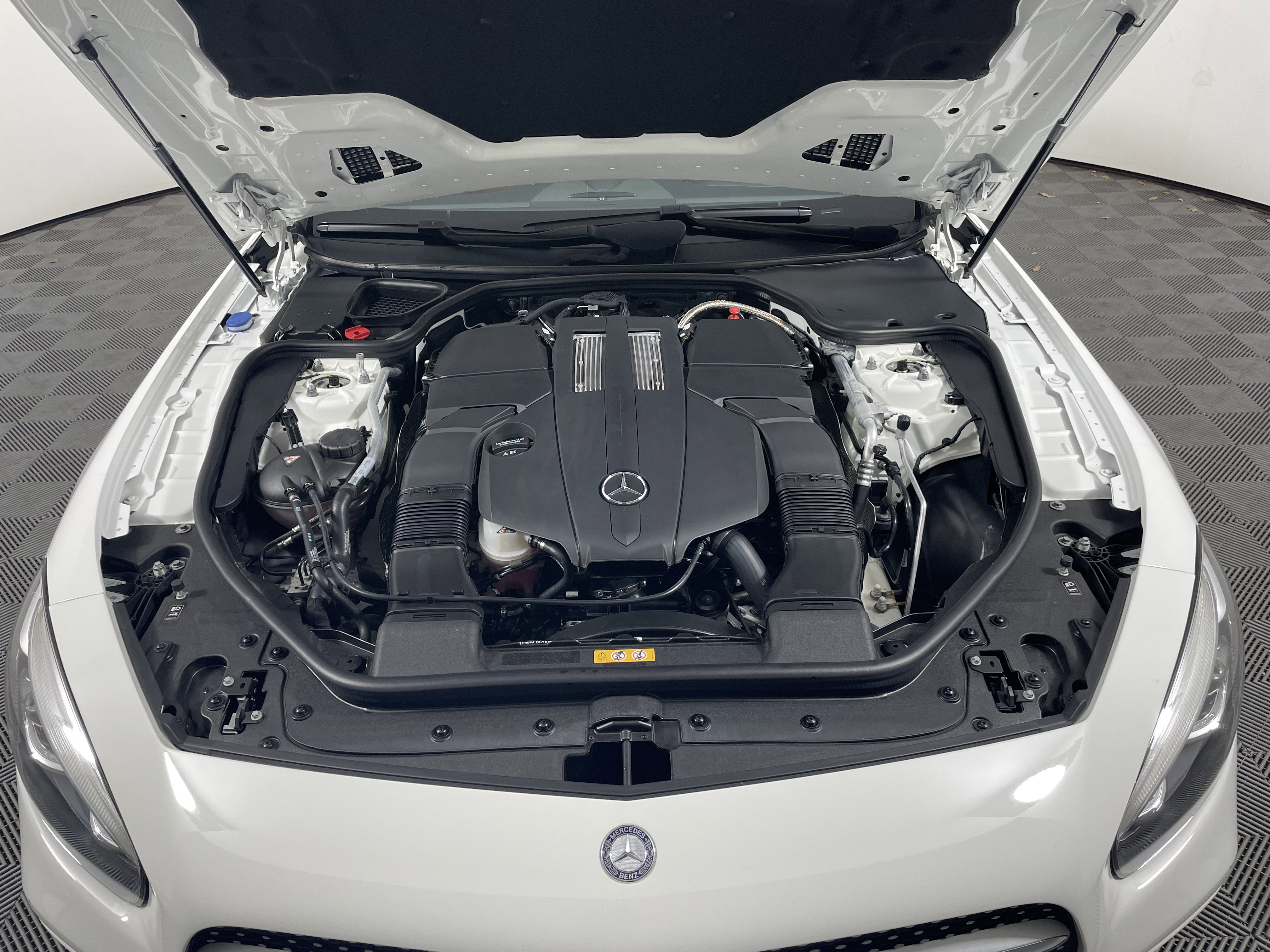 Used 2017 Mercedes-Benz SL 450 image 20