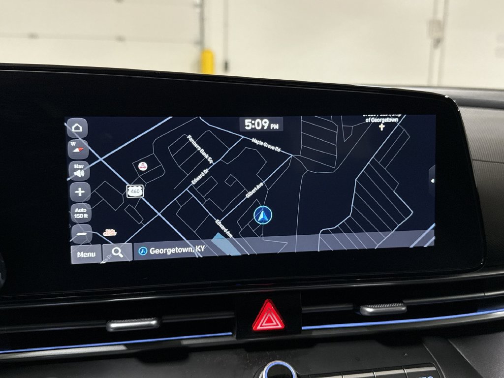 Used 2024 Hyundai Elantra SEL FWD image 15