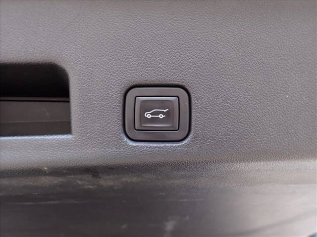 Used 2024 Chevrolet Traverse Z71 w/ Enhanced Driving Package AWD/4WD image 9