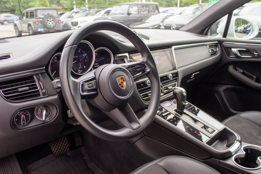 Used 2022 Porsche Macan GTS image 11