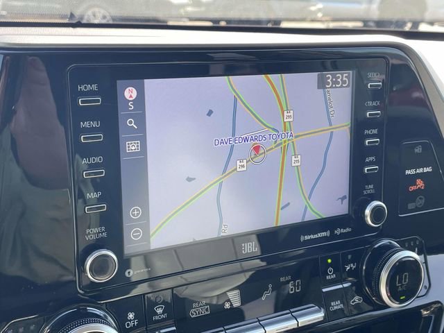 Used 2022 Toyota Highlander Limited image 24