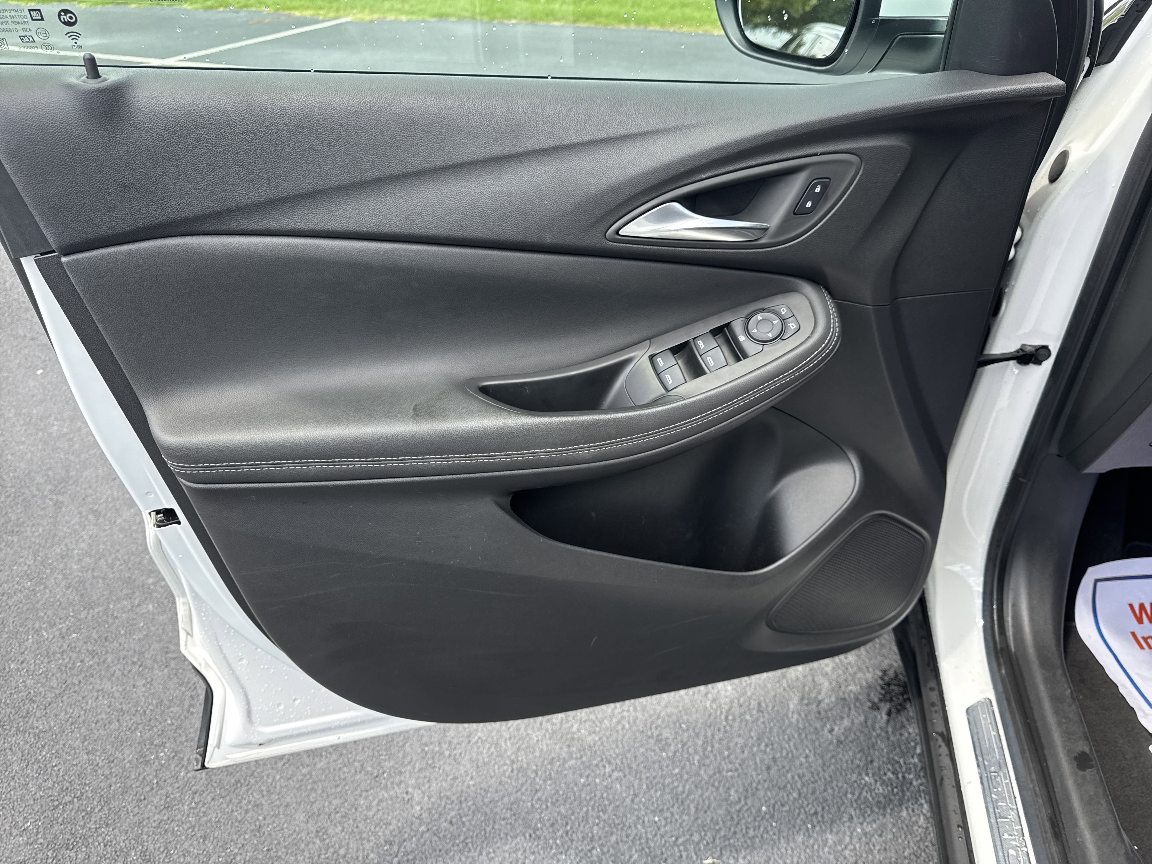 Used 2023 Buick Encore GX Preferred w/ Cold Weather Comfort Package image 22