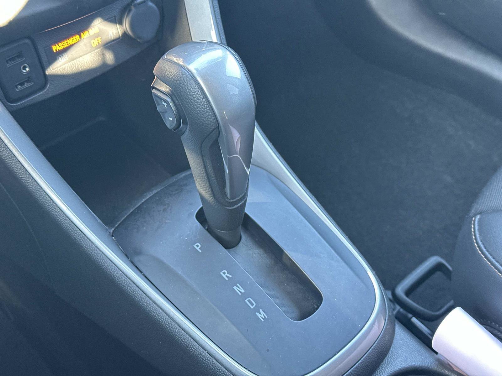 Certified 2022 Chevrolet Trax LT w/ LT Convenience Package image 30