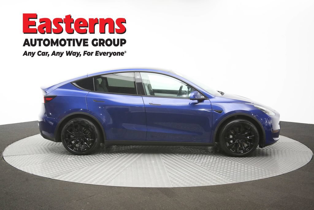 Used 2021 Tesla Model Y Long Range AWD/4WD image 40