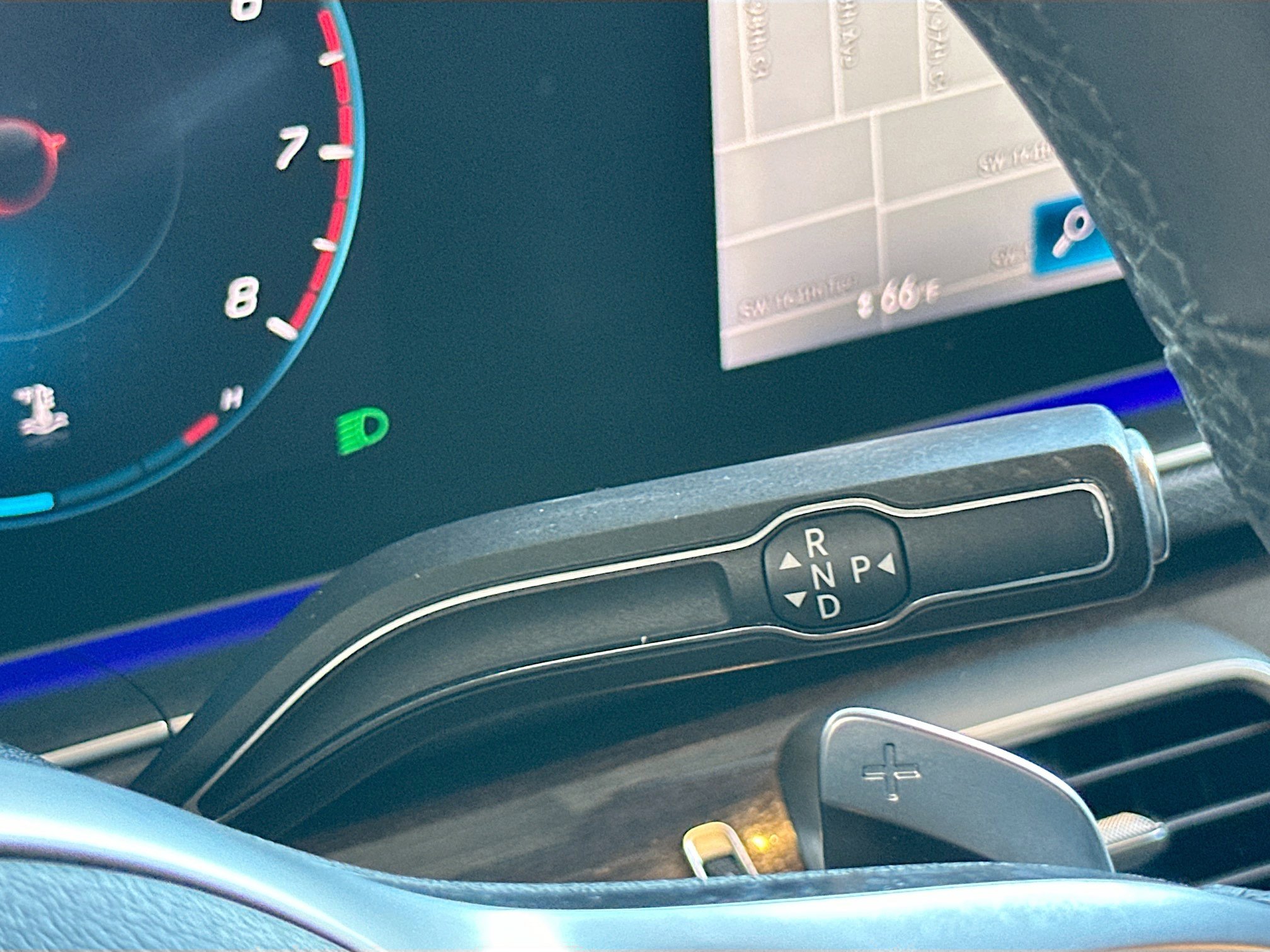 Used 2020 Mercedes-Benz GLE 350 image 17