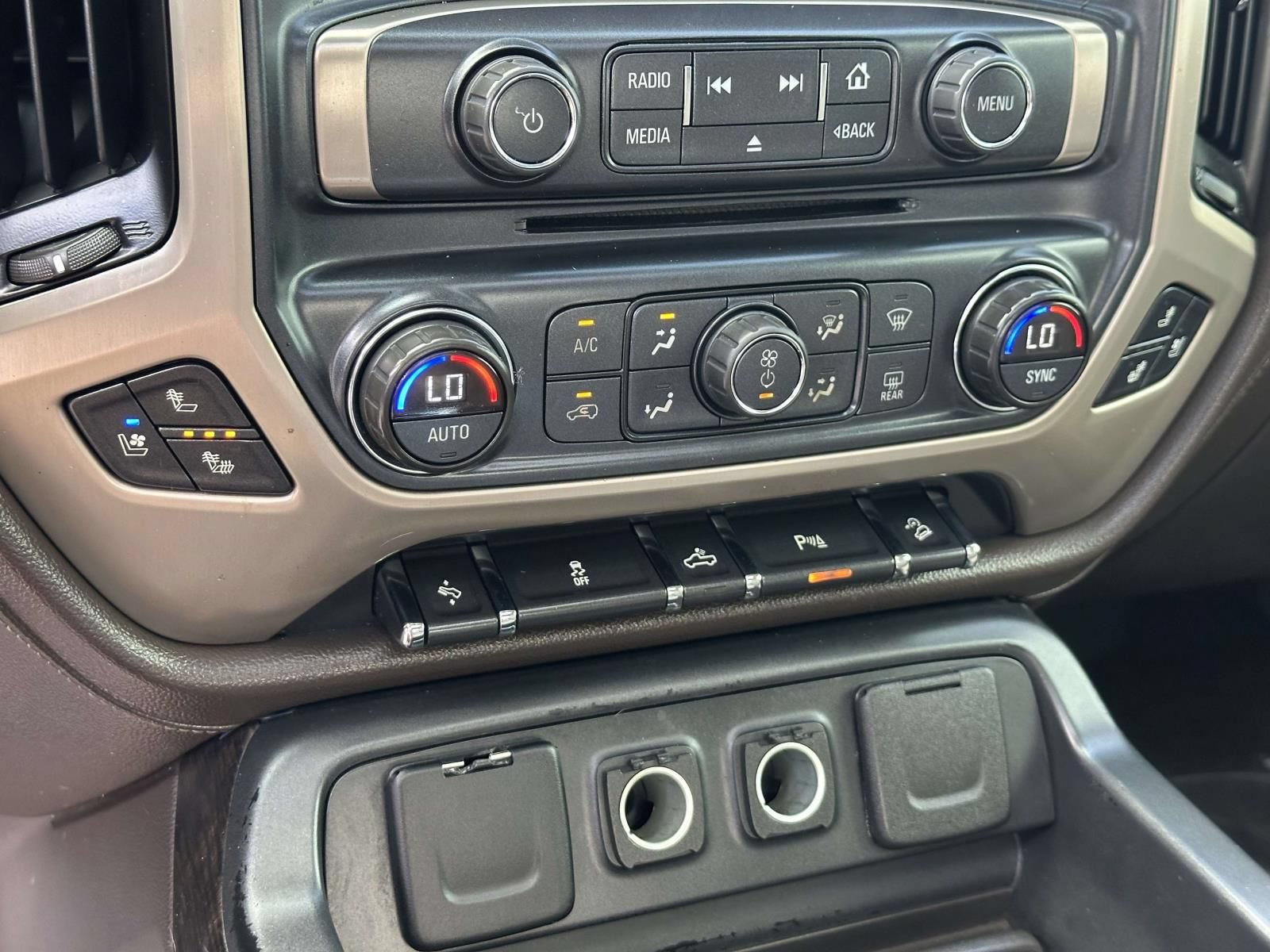 Used 2016 GMC Sierra 1500 Denali AWD/4WD image 12