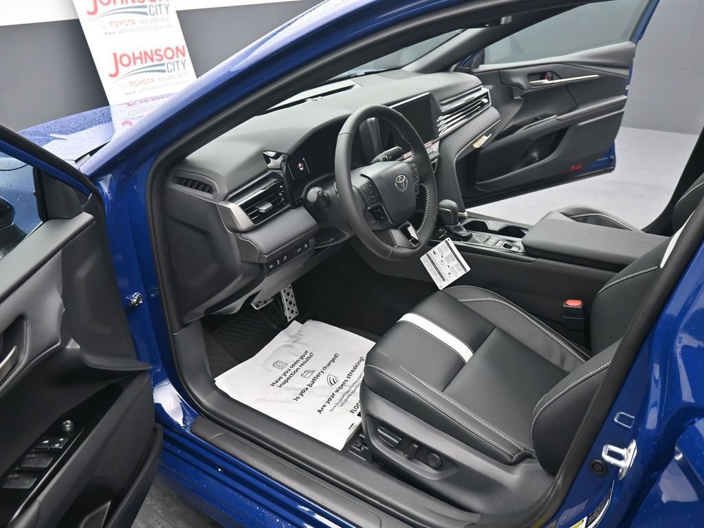 New 2026 Toyota Camry SE image 15