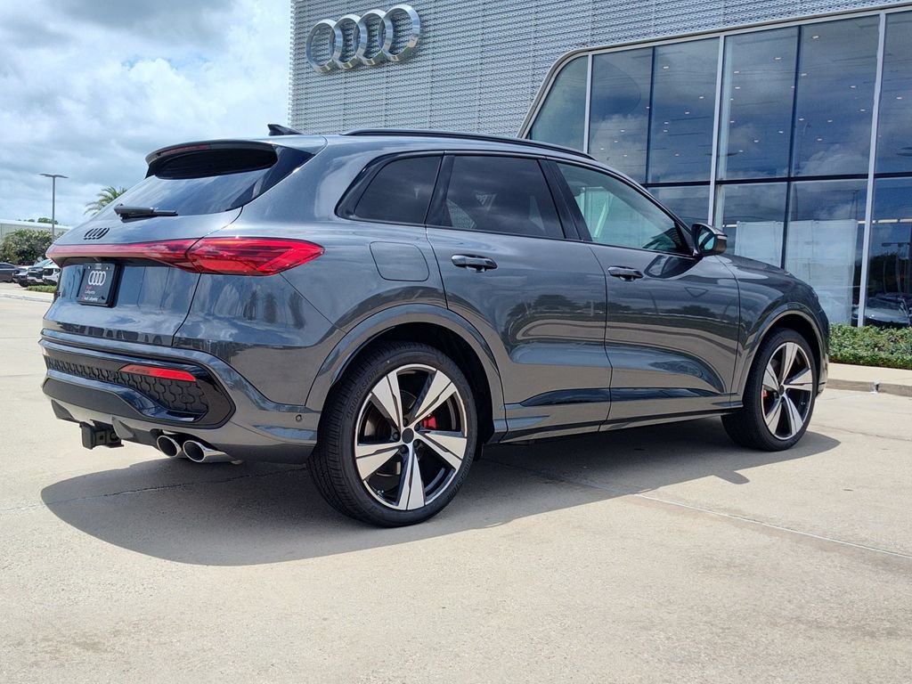 New 2026 Audi SQ5 Premium Plus AWD/4WD image 4