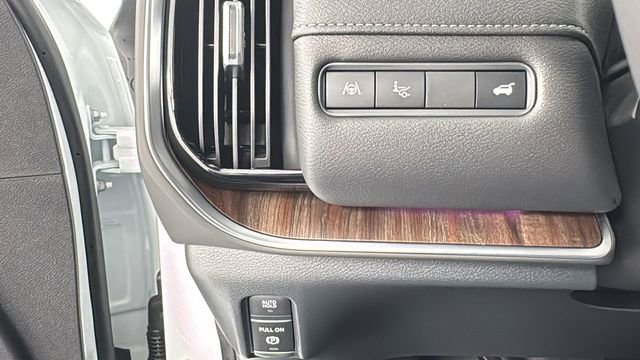 New 2026 Nissan Armada Platinum Reserve image 34