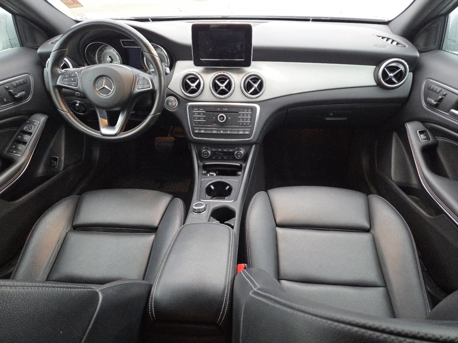 Used 2017 Mercedes-Benz GLA 250 4MATIC image 21