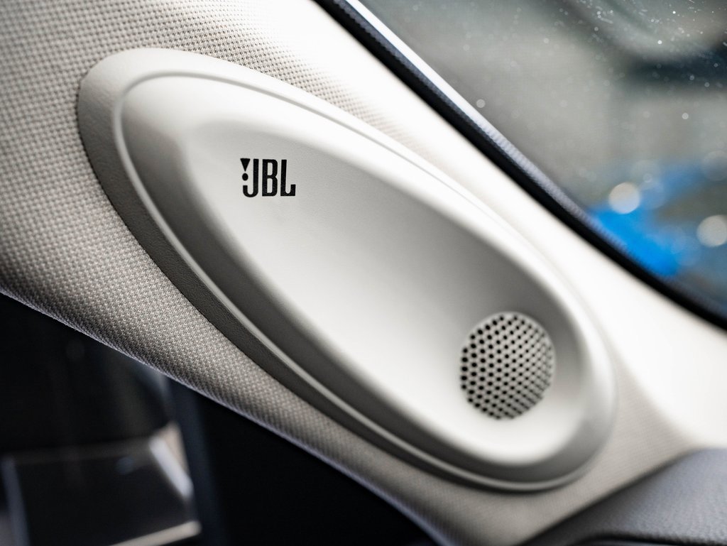 Used 2023 Toyota Highlander Platinum image 29