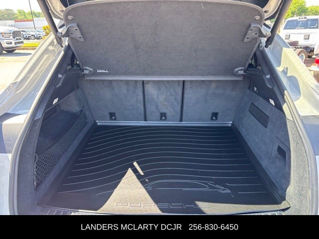 Used 2024 Porsche Cayenne S AWD/4WD image 17