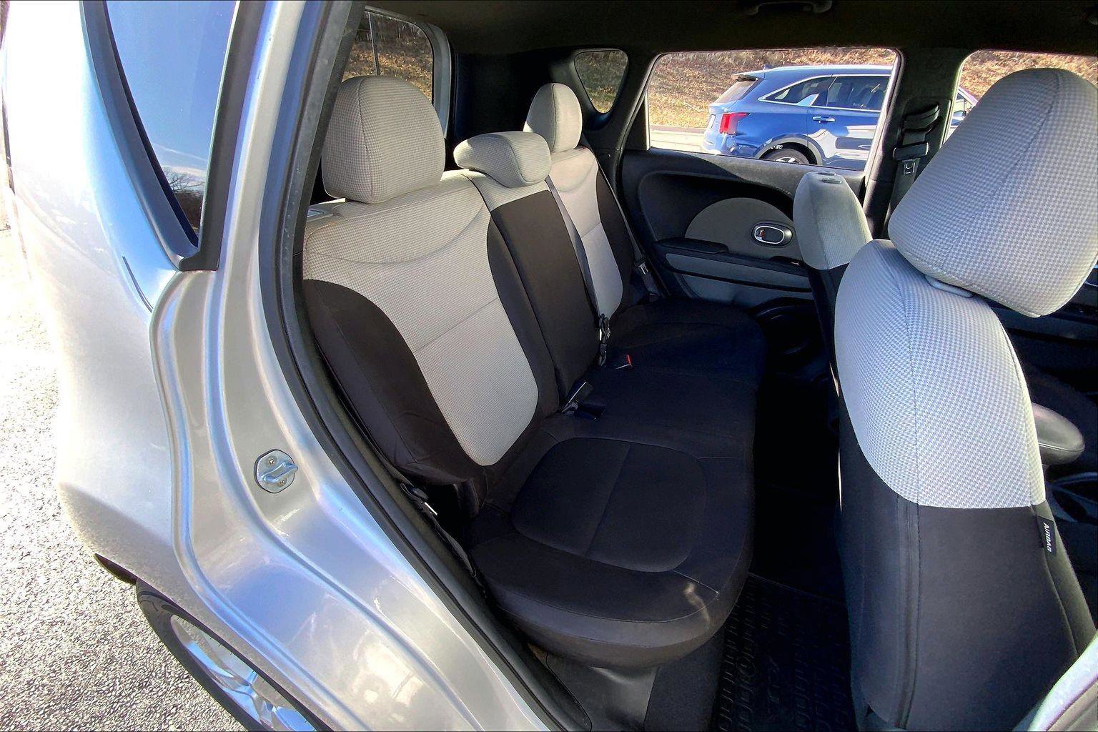 Used 2019 Kia Soul image 21