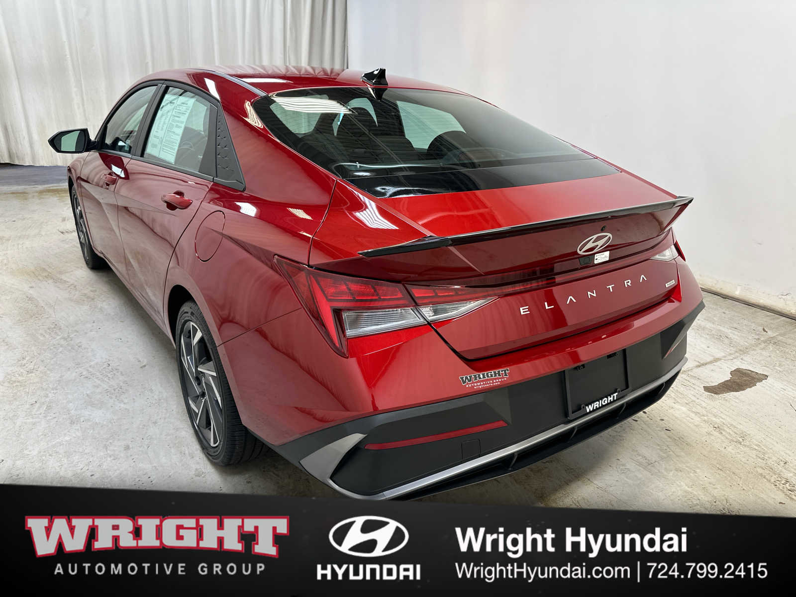 Certified 2025 Hyundai Elantra SEL image 4