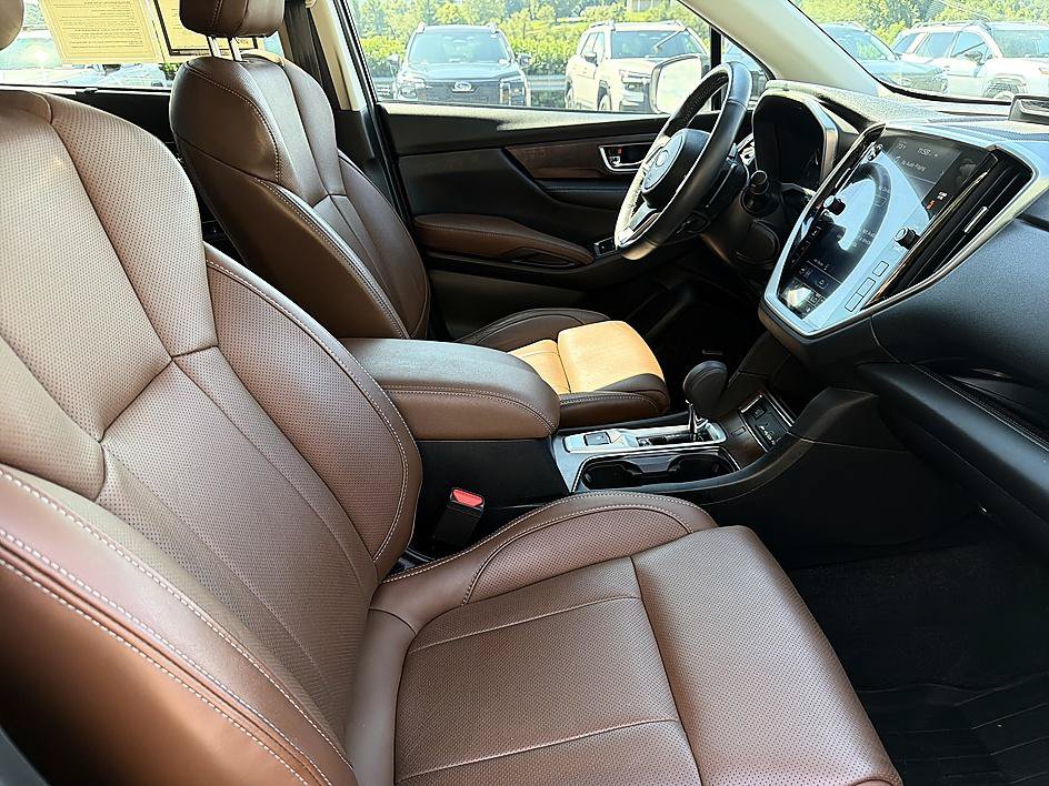 Used 2023 Subaru Ascent Touring AWD/4WD image 19