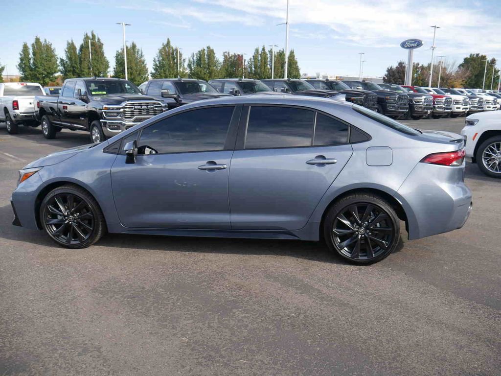 Used 2024 Toyota Corolla XSE image 15