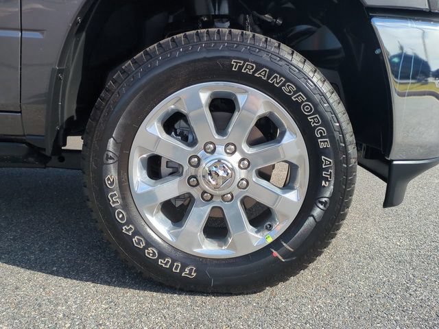 New 2026 RAM 2500 Laramie AWD/4WD image 11