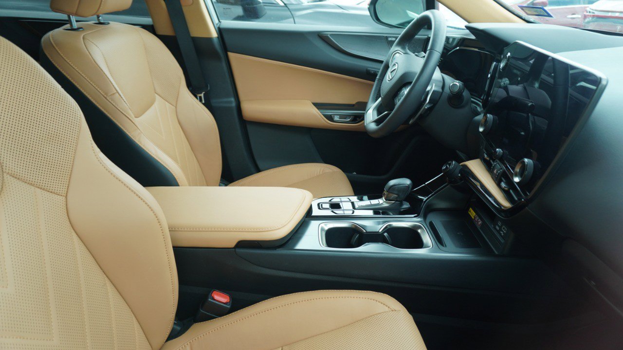 Used 2023 Lexus NX 350 AWD w/ Vision Package image 8