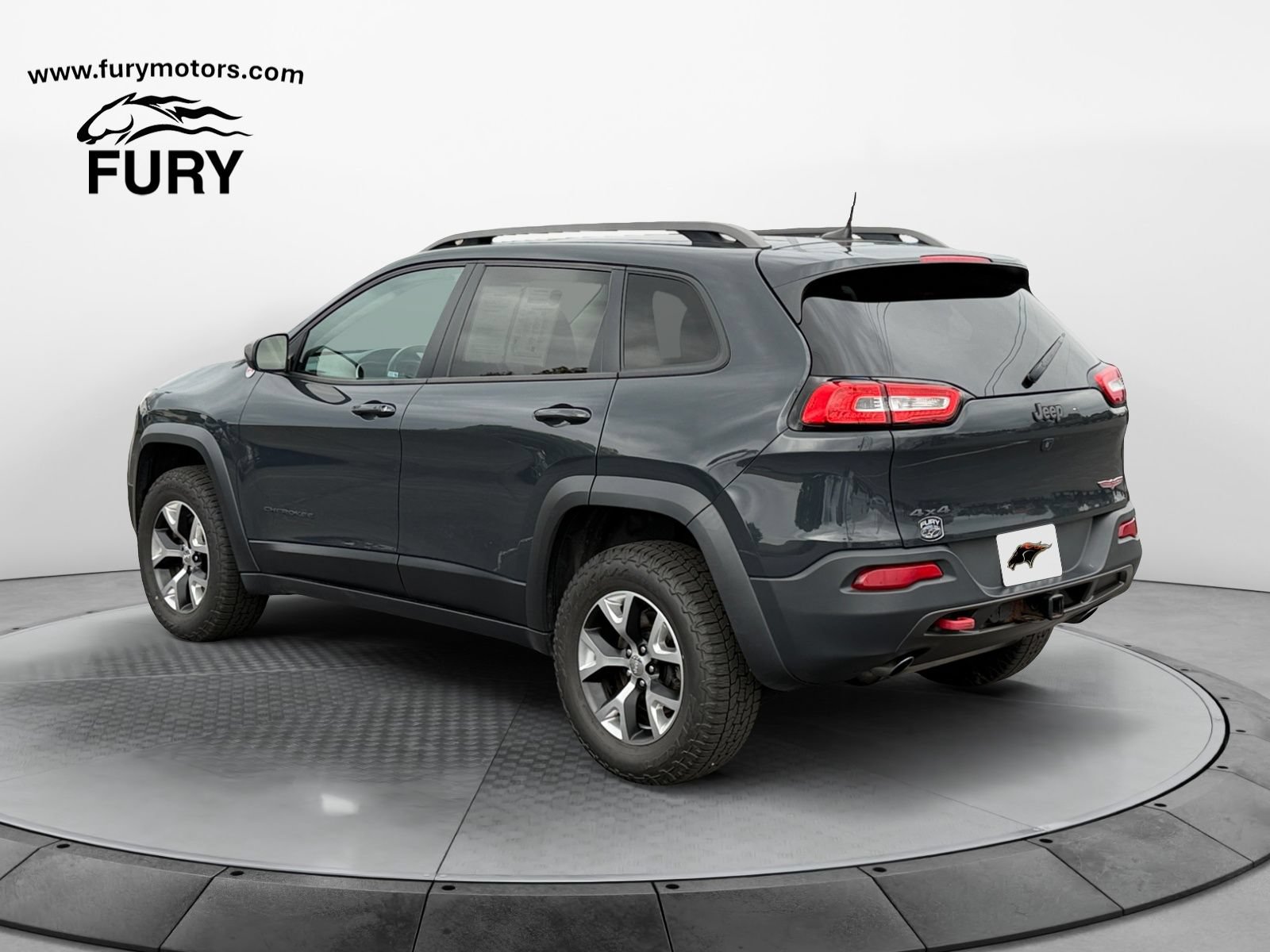 Used 2016 Jeep Cherokee Trailhawk w/ Comfort/Convenience Group AWD/4WD image 5