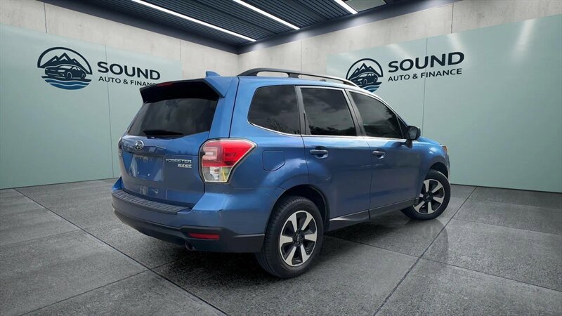 Used 2017 Subaru Forester 2.5i Limited w/ Popular Package #2 AWD/4WD image 8