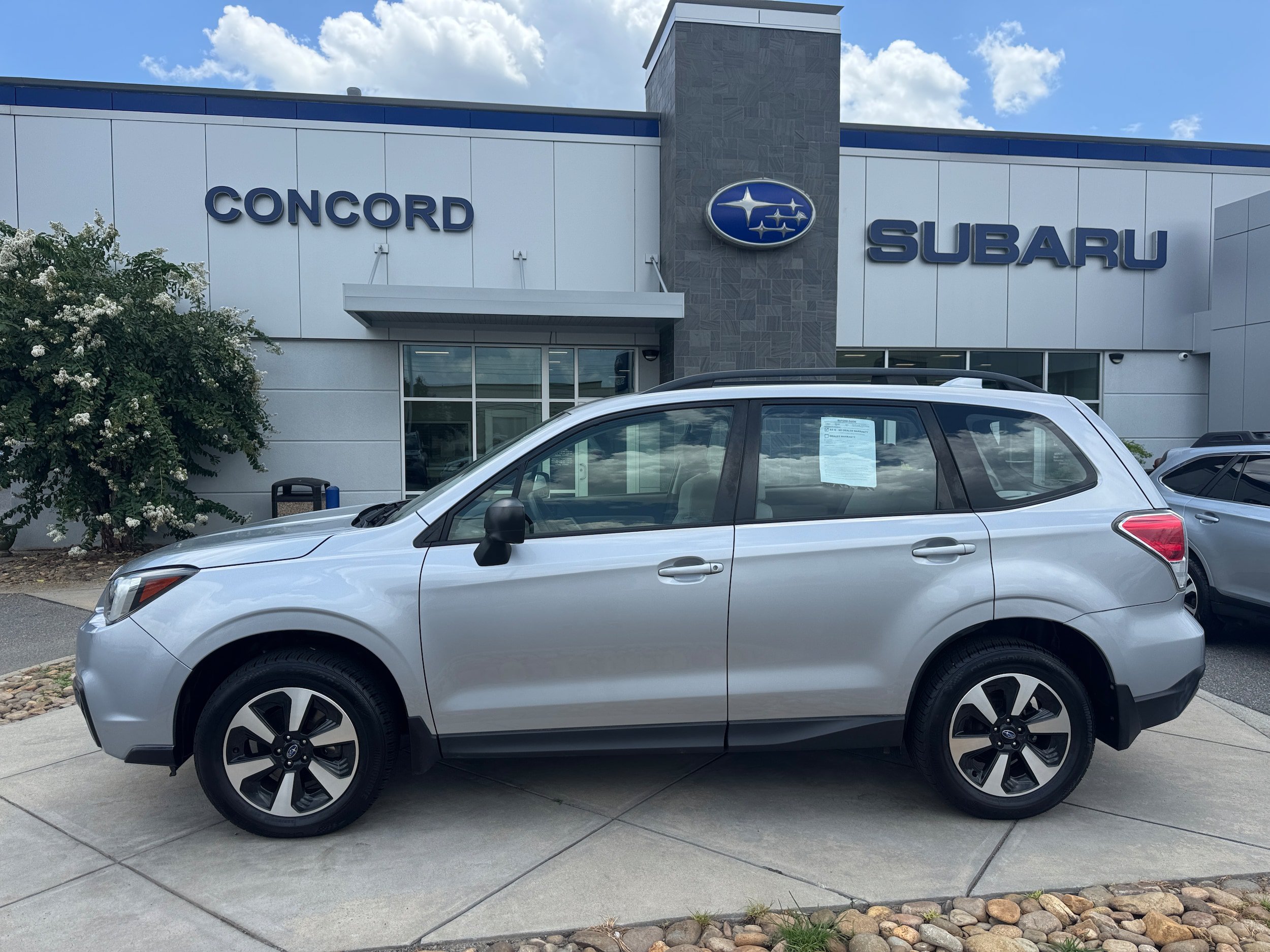 Used 2017 Subaru Forester 2.5i w/ Protection Package #1 AWD/4WD image 1