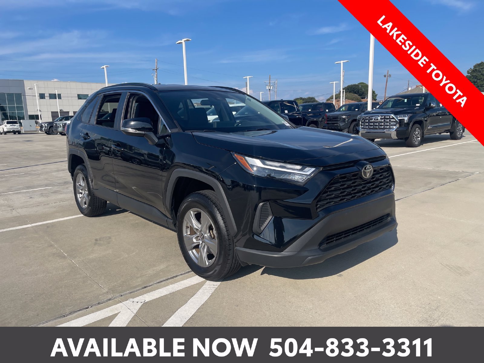 Used 2024 Toyota RAV4 XLE FWD image 7