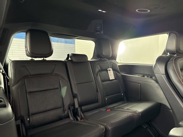 New 2025 Lincoln Navigator Black Label image 30
