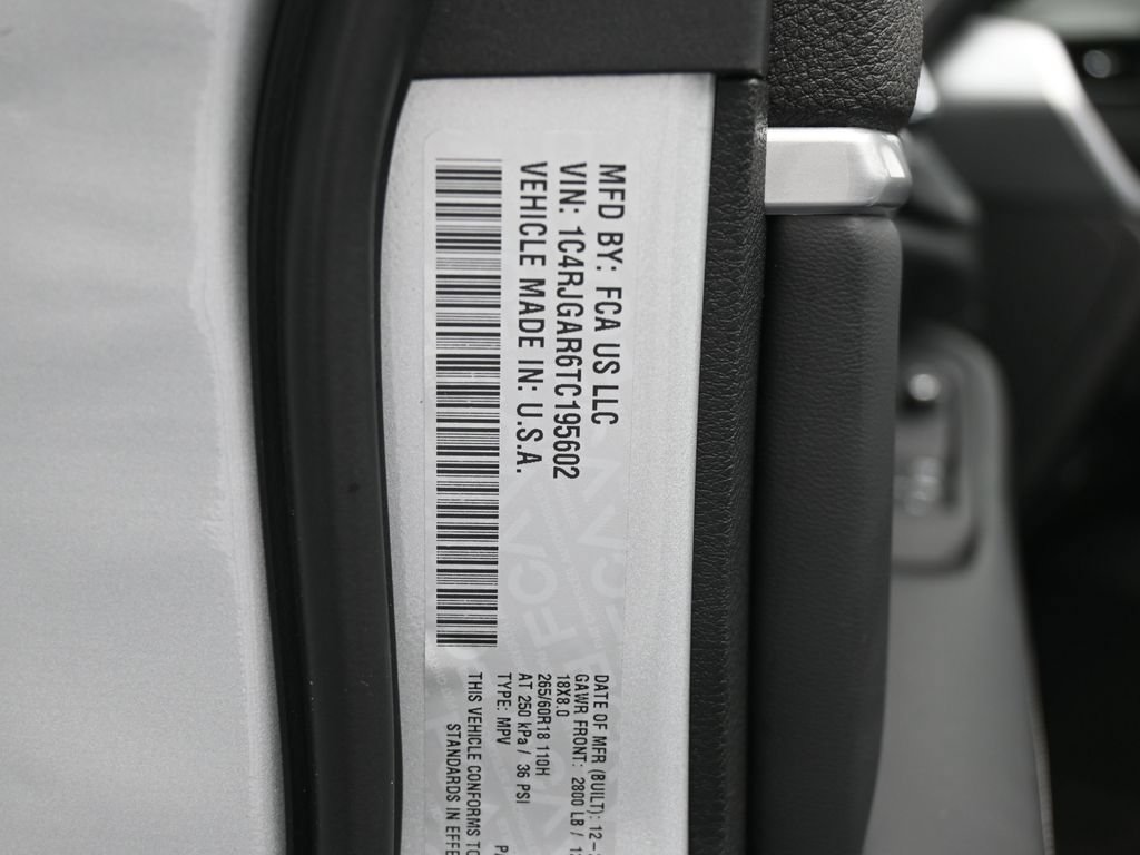 New 2026 Jeep Grand Cherokee Altitude RWD image 17