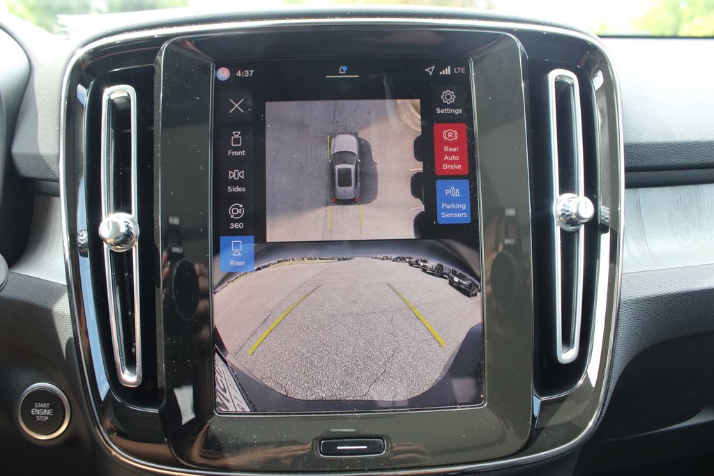 Used 2026 Volvo XC40 B5 Plus w/ Protection Package Premier AWD/4WD image 22