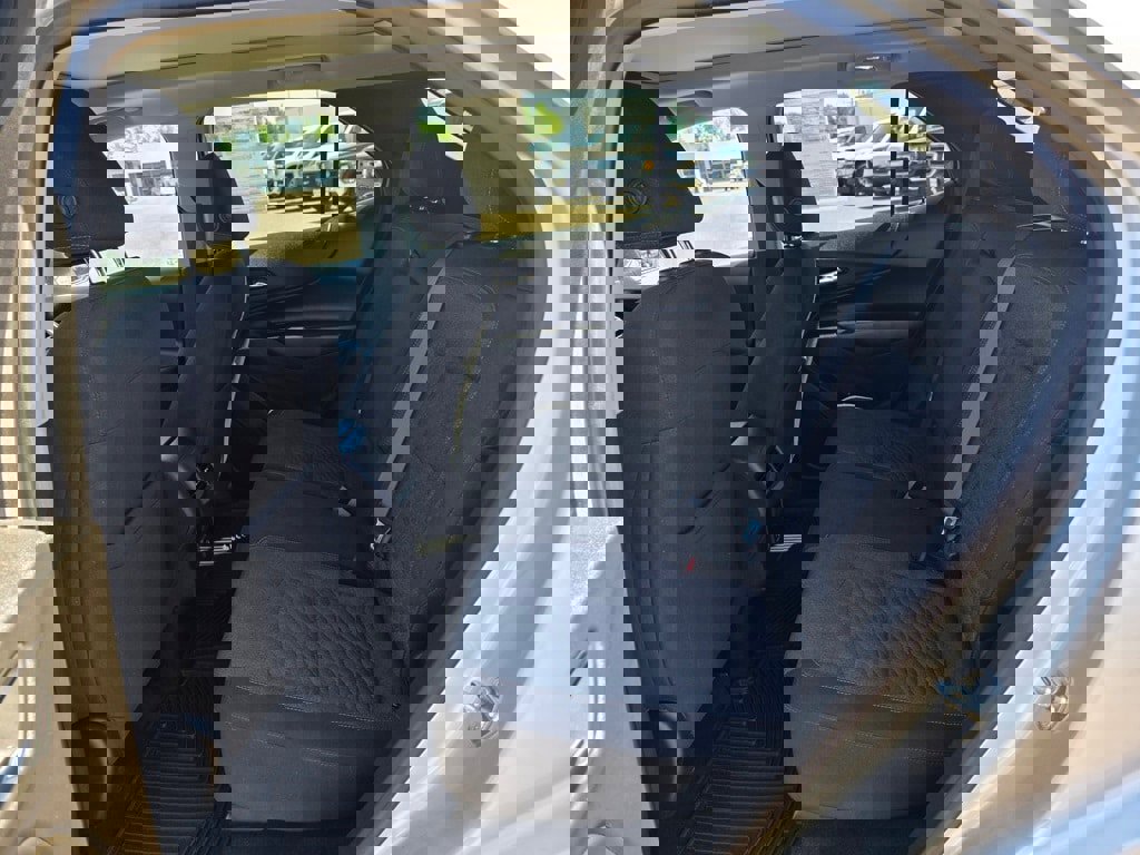 Used 2021 Chevrolet Equinox LT image 8