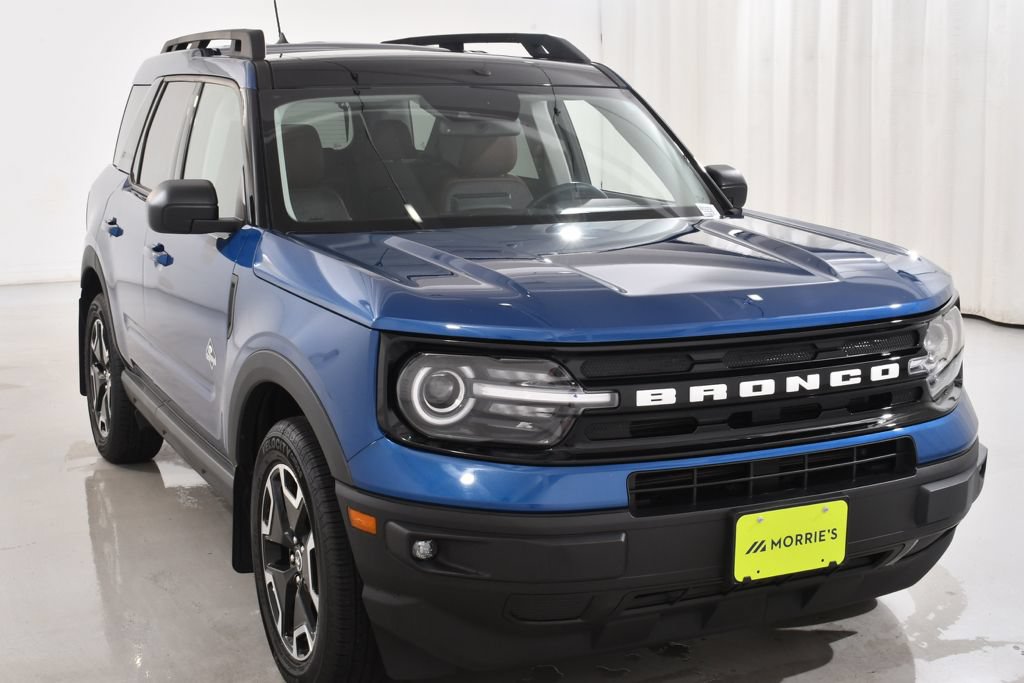 Used 2023 Ford Bronco Sport Outer Banks w/ Tech Package AWD/4WD image 4