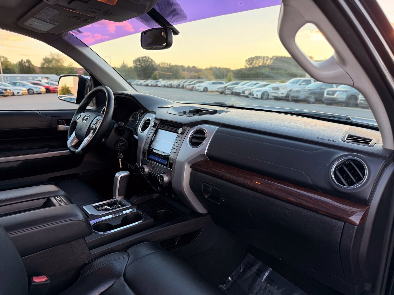 Used 2014 Toyota Tundra Limited w/ Limited Premium Package AWD/4WD image 29