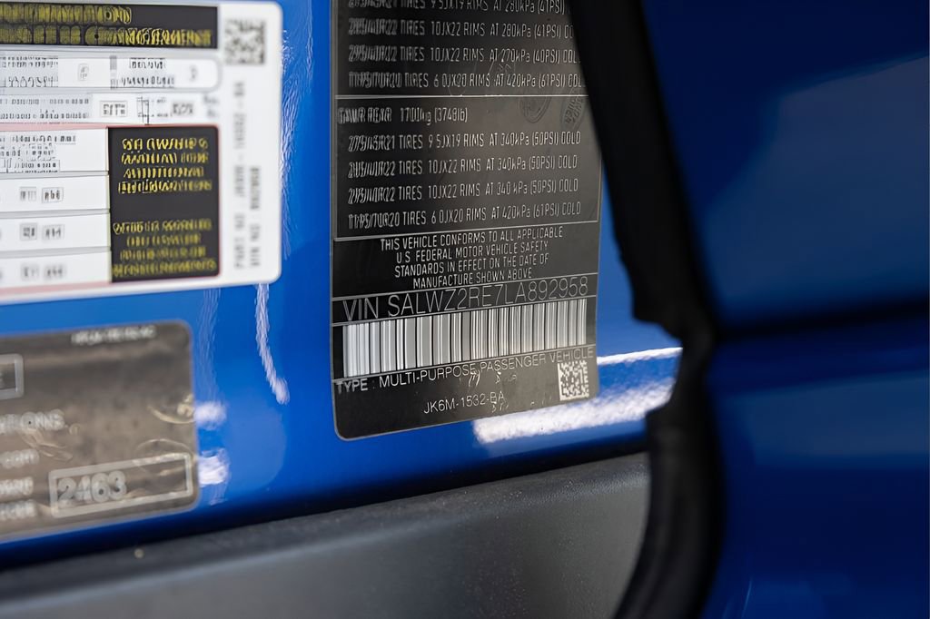 Used 2020 Land Rover Range Rover Sport SVR image 96