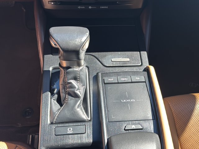 Used 2019 Lexus ES 350 w/ Premium Package FWD image 24