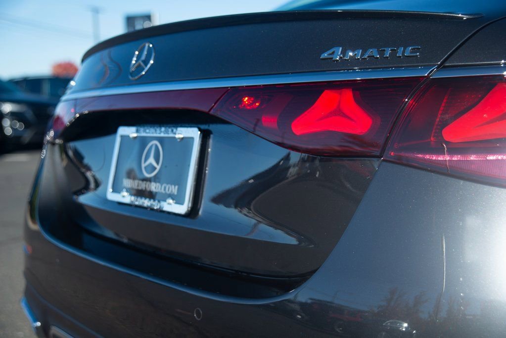 Certified 2025 Mercedes-Benz E 350 4MATIC Sedan image 16