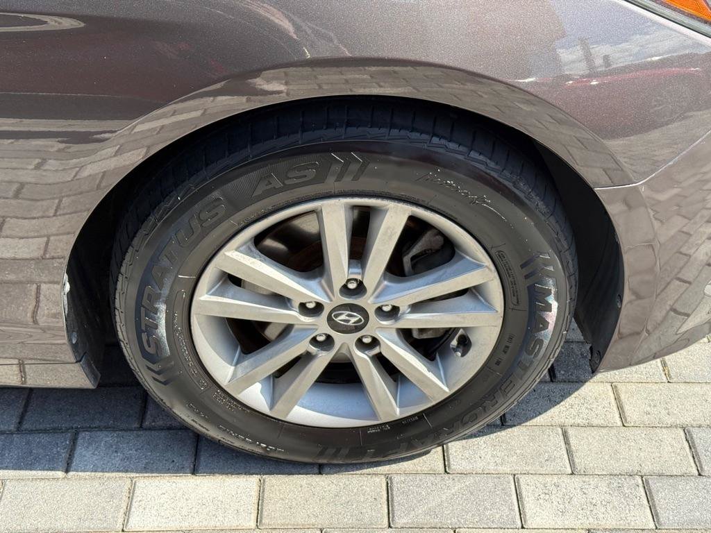 Used 2016 Hyundai Sonata SE FWD image 36