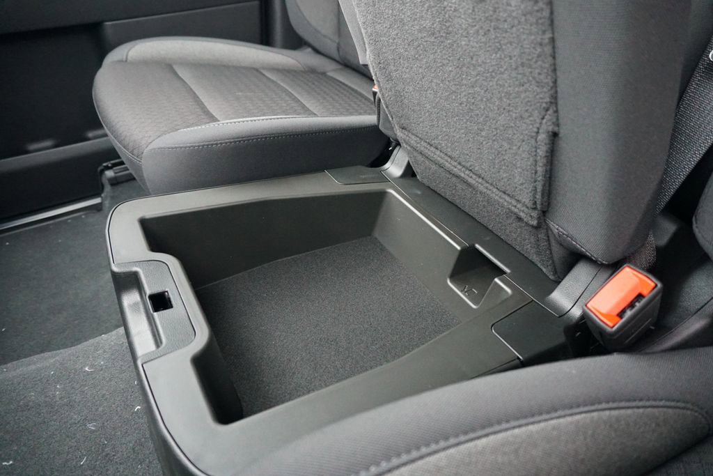 New 2026 GMC Sierra 1500 SLE image 28