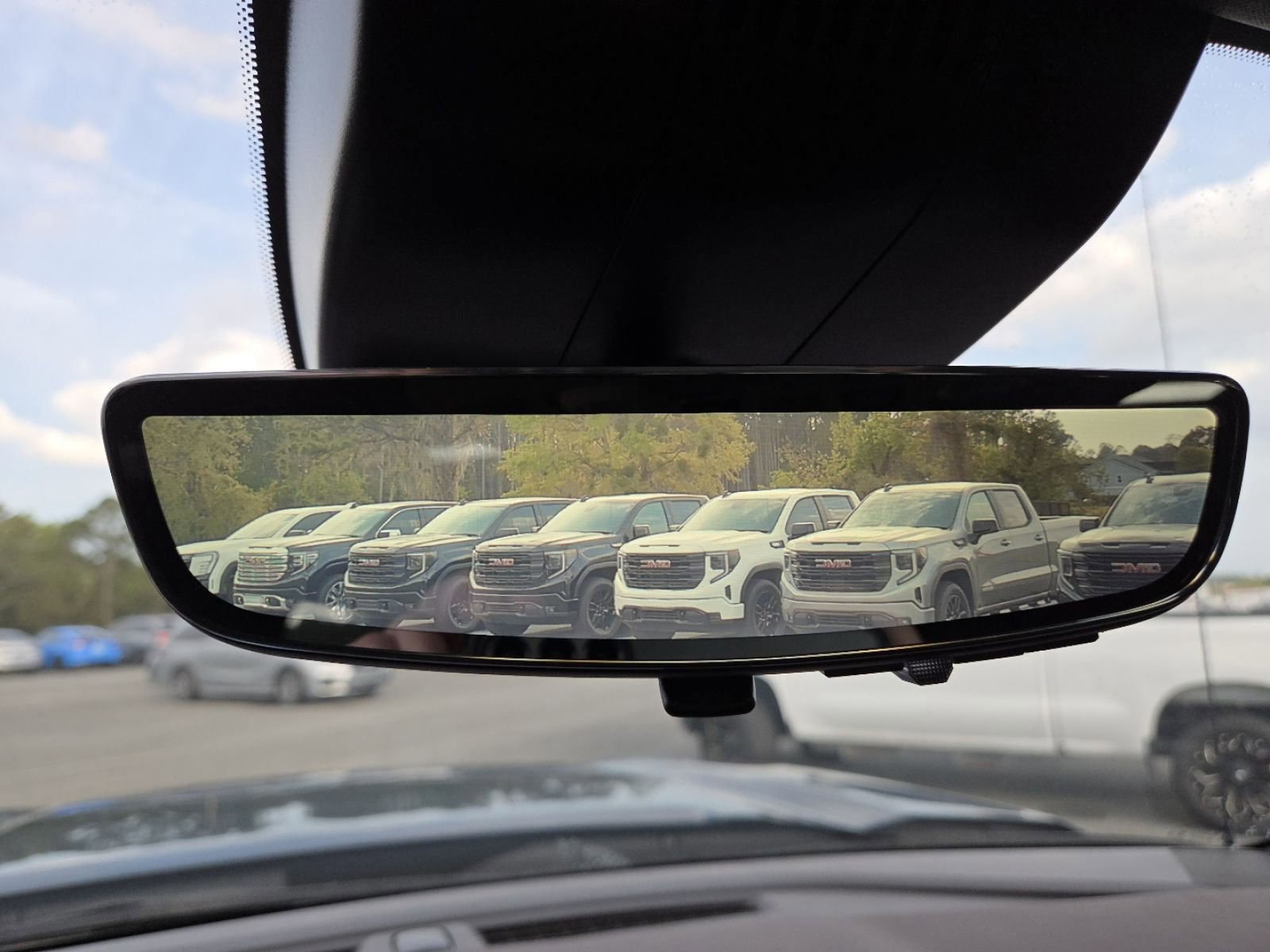 Used 2025 GMC Sierra 1500 Denali w/ Denali Reserve Package image 14