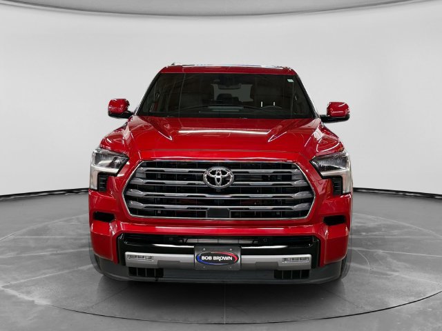 Used 2025 Toyota Sequoia Limited w/ Tow Technology Package AWD/4WD image 8