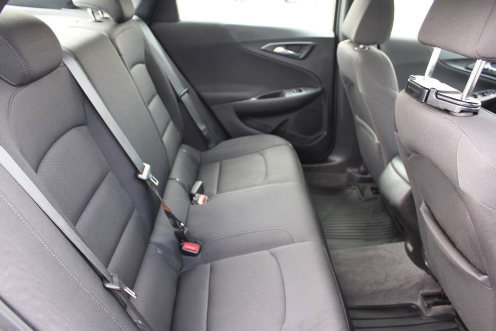 Used 2020 Chevrolet Malibu RS w/ LPO, Convenience Package 2 image 22