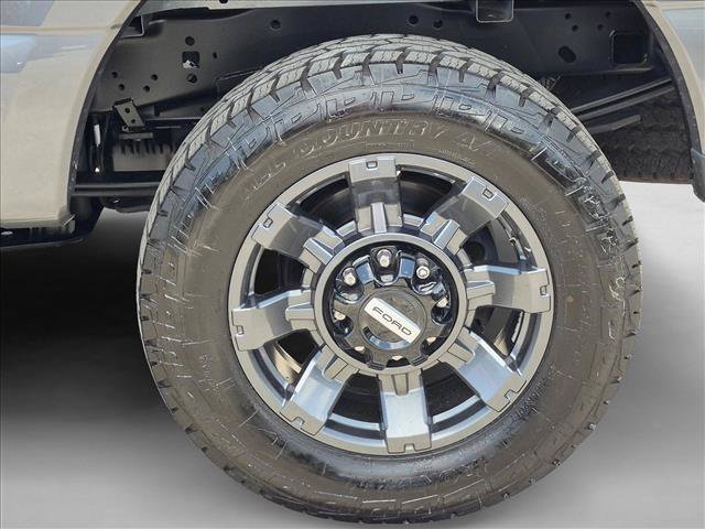 Used 2023 Ford F250 Lariat w/ Lariat Ultimate Package AWD/4WD image 24