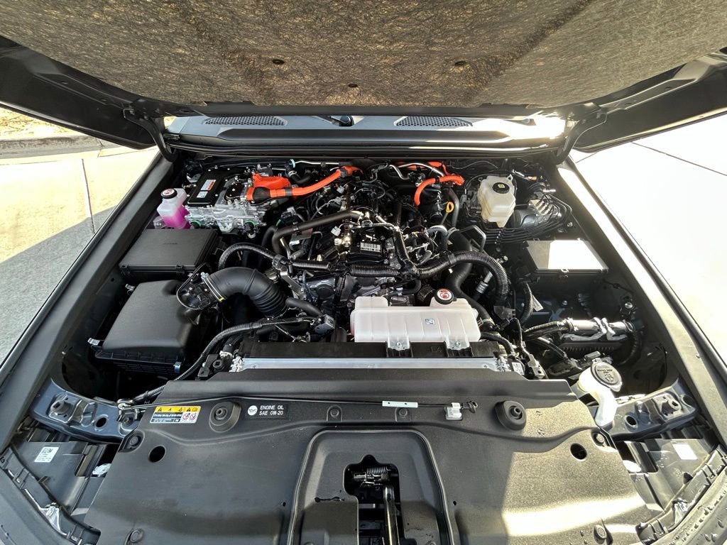 Used 2025 Toyota Land Cruiser image 36