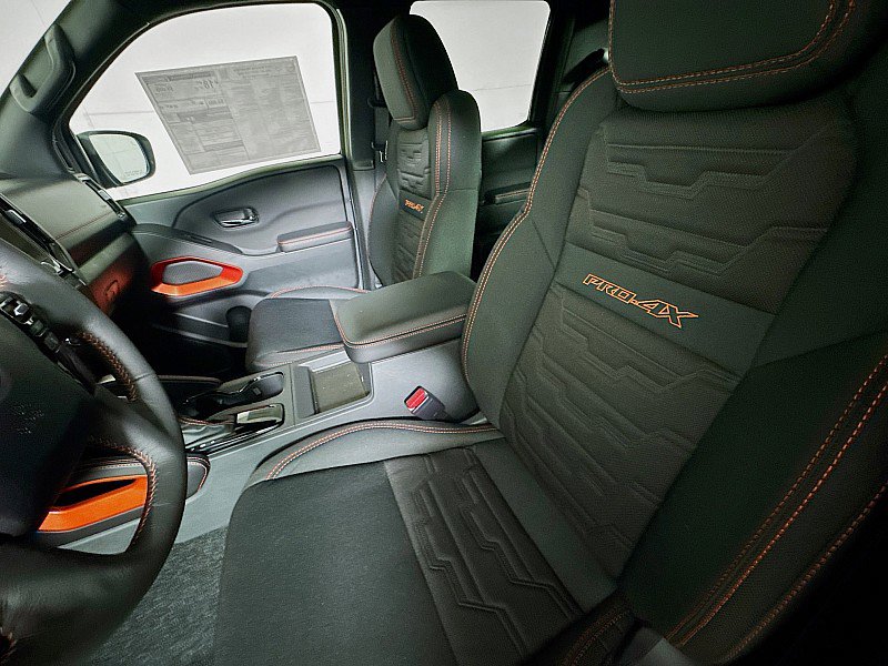 New 2025 Nissan Frontier PRO-4X w/ Interior Protection Package image 11