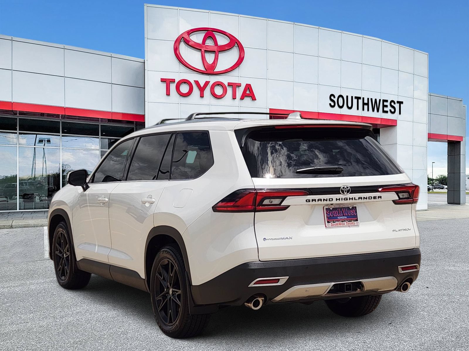 Used 2026 Toyota Grand Highlander AWD Hybrid image 4